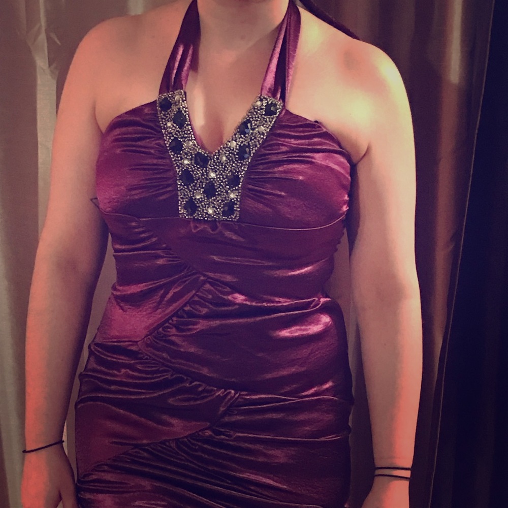 City Triangle: Purple 💜Metallic dress with halter